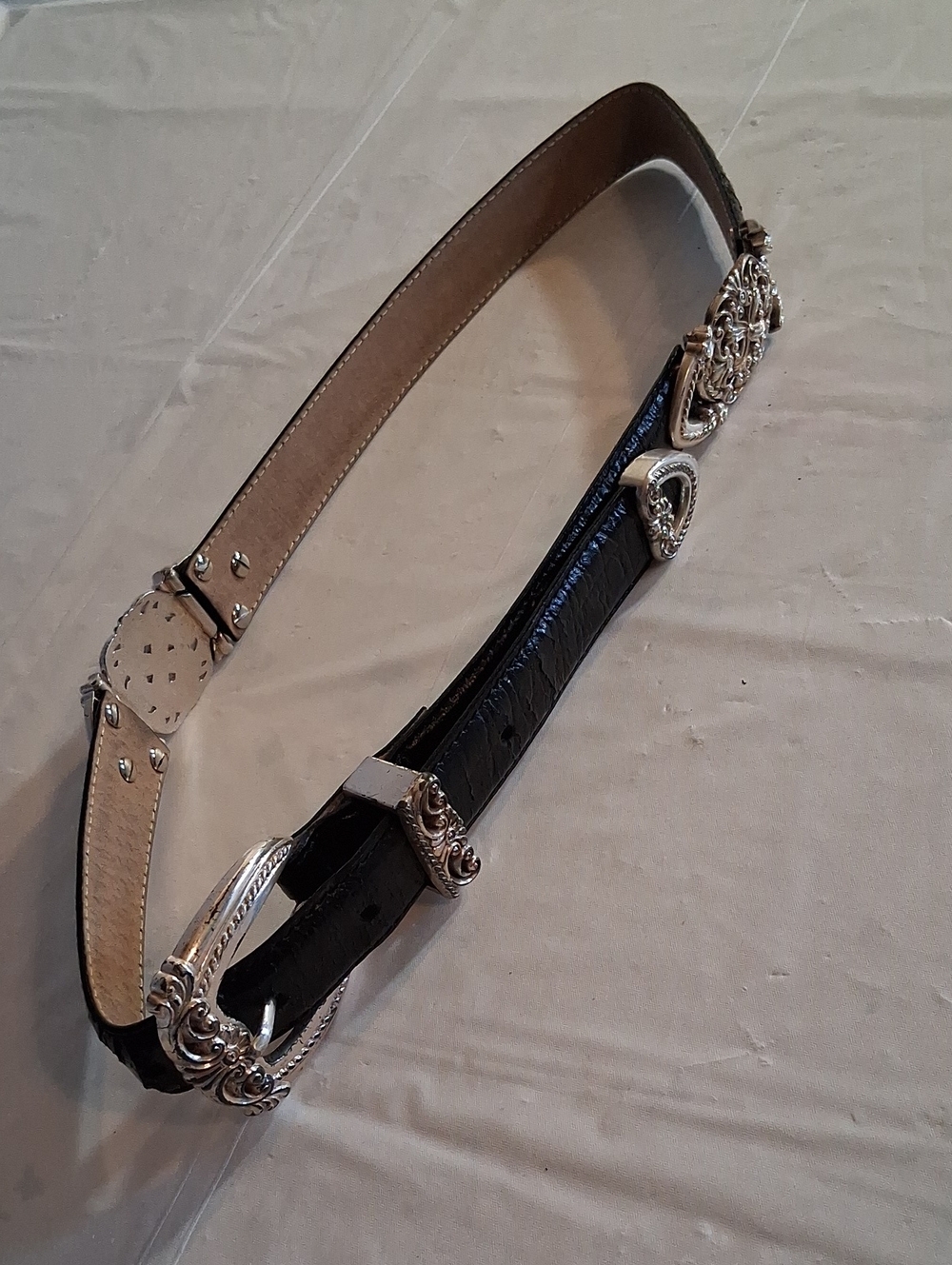 Women's Black Leather Western-Style Belt with Silver Buckle